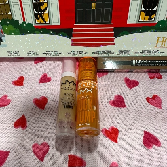 Nyx Advent Calendar Makeup bundle - Picture 4 of 5